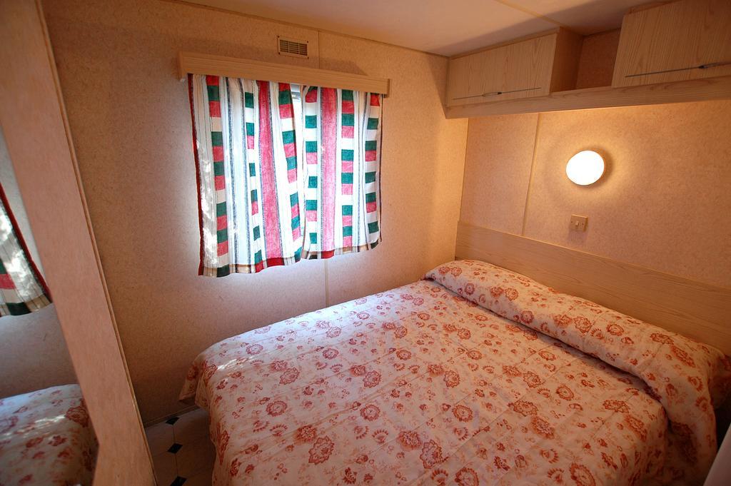 Camping Europa 2 Hotel Capoliveri  Camera foto