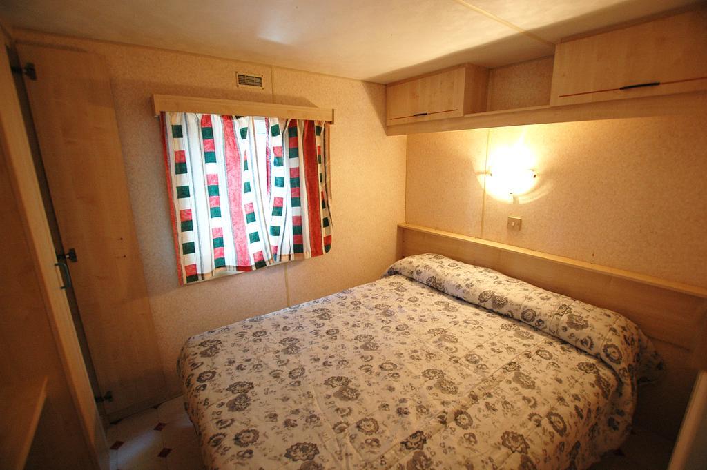 Camping Europa 2 Hotel Capoliveri  Camera foto